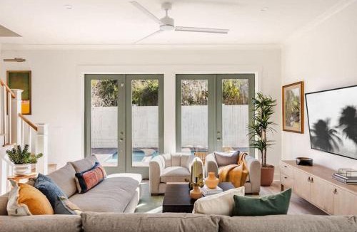 Thunderbolt House | Spacious Savannah Home Pool Spa & Greens