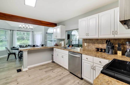 Scotrun Cottage | Spacious Scotrun Home w/Game Room, Amenity Access