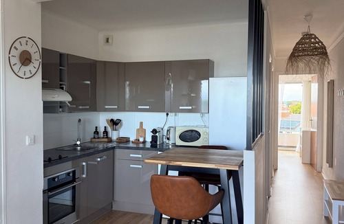 Le Grand Large Apartment | Spacious seafront apartment, Clim, splendid view, secure parking.
