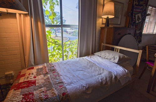 Gawler East Bed & Breakfast | Spacious self-contained air-conditioned studio apartment