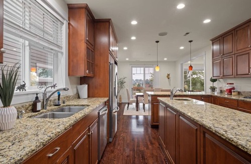 Brighton House | Spacious Seward Park Home for 8!