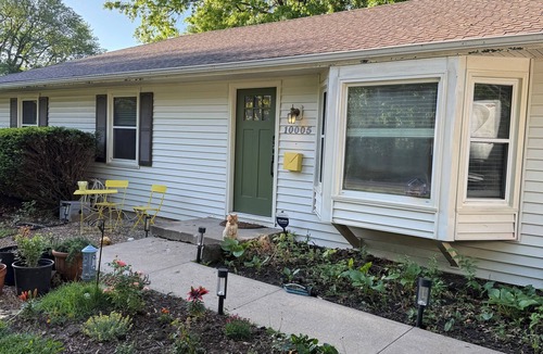 Merriam House | Spacious Shawnee Home - Fenced Yard - Pets Welcome - Sleeps 8
