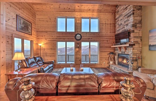Mace House | Spacious Slaty Fork Home ~ 12 Mi to Snowshoe