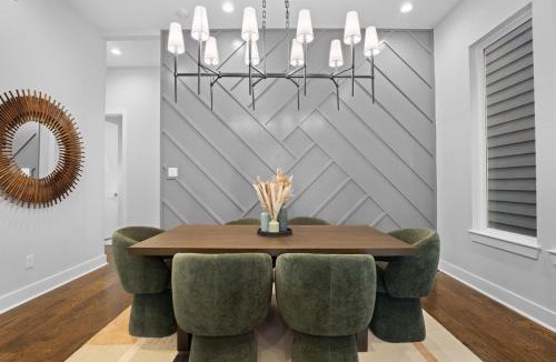 Washington Ave./ Memorial Park Villa | Spacious Sleek Modern Art Deco Gem in Downtown HTX