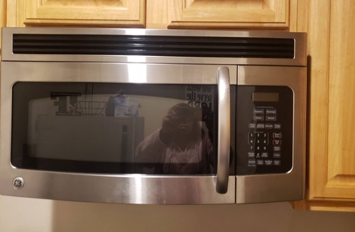 Gaithersburg Apartment | Spacious Snazzy Private Apartment