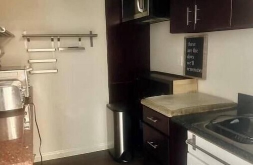Santa Ana Apartment | Spacious SoCal Getaway + Pool