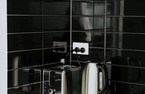 Golden Square House | Spacious Stay On Shamrock, Bendigo