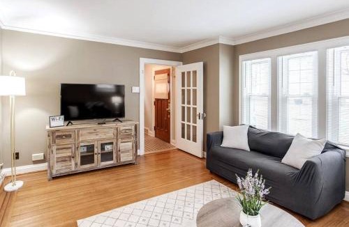 Rochester House | Spacious Steps to Strong/UofR by Airpt/Dwtn/RIT