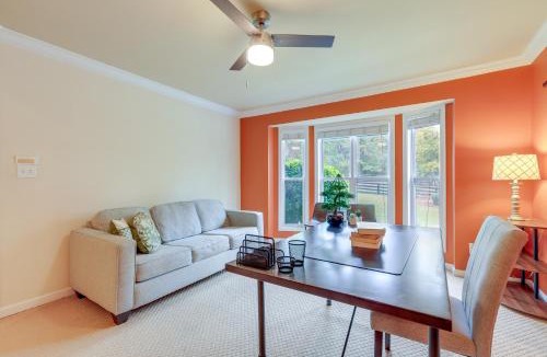 Stockbridge House | Spacious Stockbridge Manor Pool Table, 2 Kitchens
