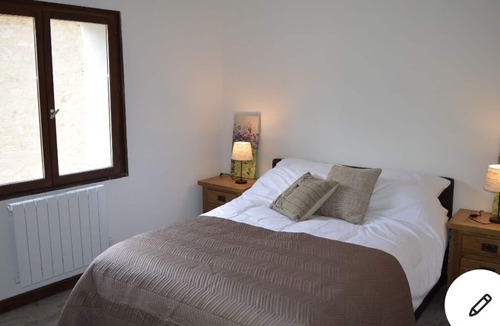 Puivert House | Spacious stone village house in Puivert