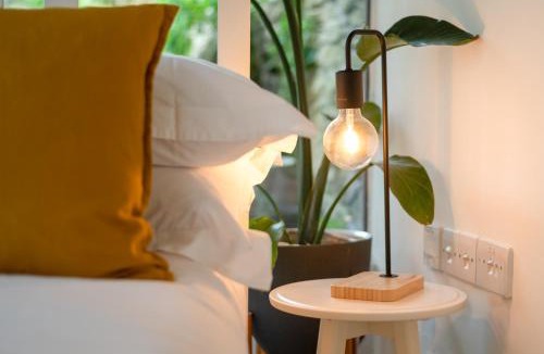 Norton St. Philip Apartment | Spacious Studio-Village location nr Bath