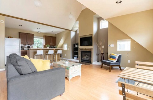 Southeast Magnolia Condo | Spacious Studio Apartment Minutes from Downtown, Private Parking