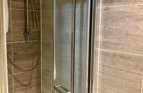 Belvedere House | Spacious Studio- Ark Living