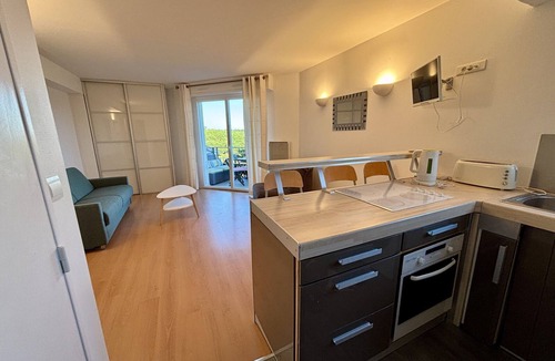 Anglet Apartment | Spacious studio in Anglet near the beach with pool