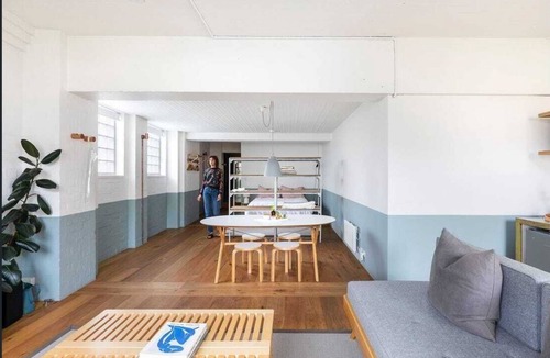 Darlinghurst Apartment | Spacious studio in Darlinghurst