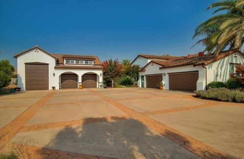 Hollister Apartment | Spacious studio in Hollister