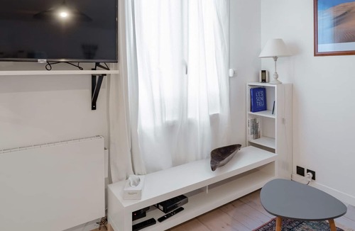 Vanves Apartment | Spacious studio in Vanves near Paris - Welkeys