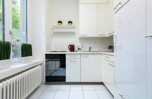 Werd Apartment | Spacious Studio | Quiet Area | Zurich Downtown