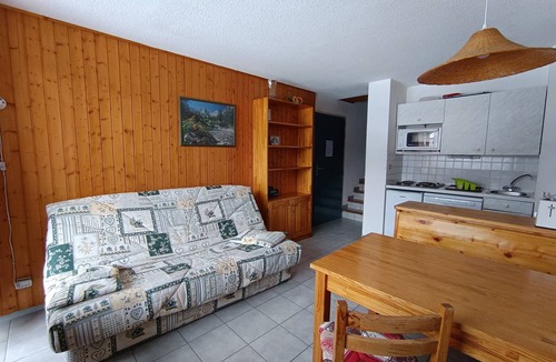 Montgenevre Apartment | Spacious studio ski-in/ski-out, bright and pets allowed