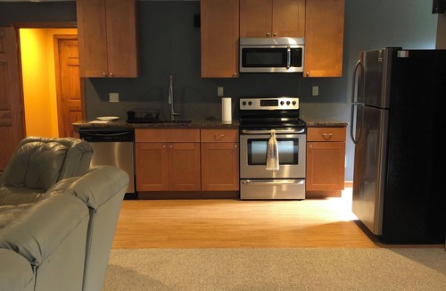 Durham Apartment | Spacious studio with AC and WiFi in charming Durham