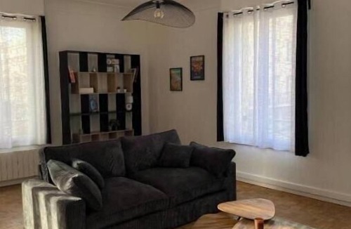 Valenciennes Apartment | Spacious, stylish 100 m² two-bedroom apartment in the heart of downtown