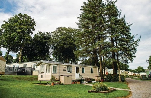 Narberth House | Spacious, stylish and modern caravan.