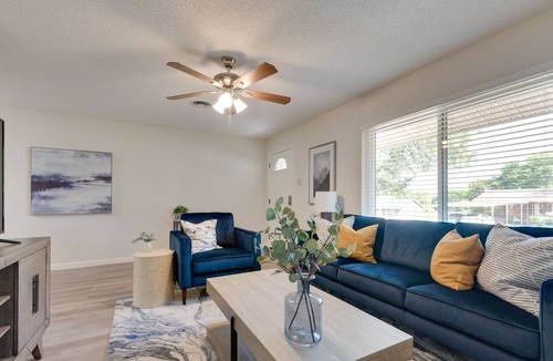Dallas House | Spacious Stylish Home - 10 Min. to Downtown!