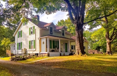 Chester House | Spacious Suite (1 hr to Manhattan)