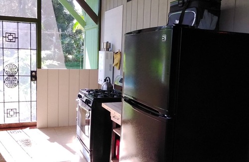 Hakalau Apartment | Spacious suite on twelve acres
