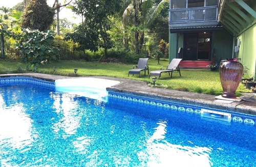 Hakalau Apartment | Spacious suite on twelve acres