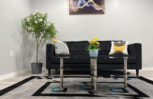 Winnipeg Apartment | Spacious Suite Parking Self Check In WiFi