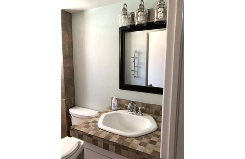Taylorsville House | Spacious Suite, Quick Drive to Town & Mountain