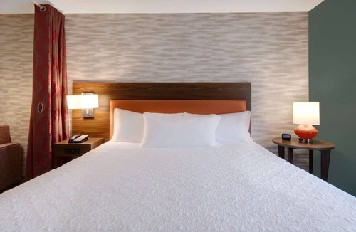University Hotel | Spacious Suite w/Sustainable Touches Close to Convention Center
