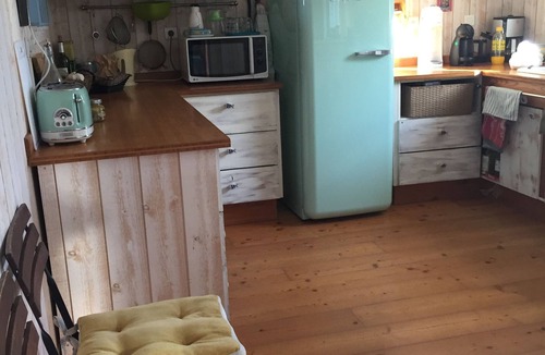 Bangor Villa | Spacious, super-equipped villa for 8 people, bright and comfortable.