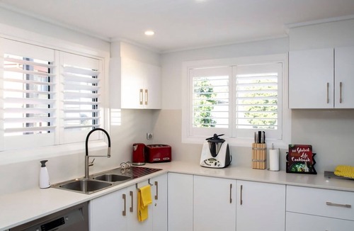 Surf Beach House | Spacious Surfside Unit Surf Beach