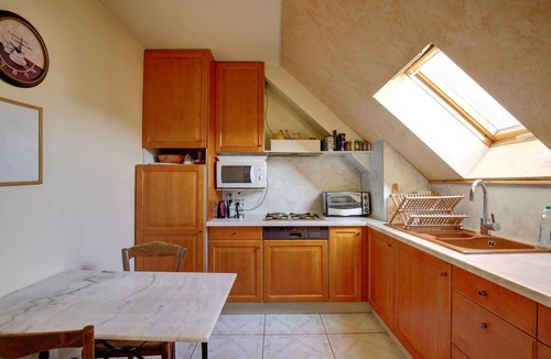 Amboise Apartment | Spacious T2 apt in city center.
