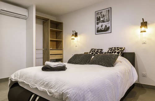 Decines-Charpieu House | Spacious T3 Grand Large