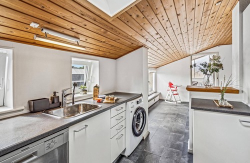Krusaa Apartment | Spacious, tasteful vacation apartment.