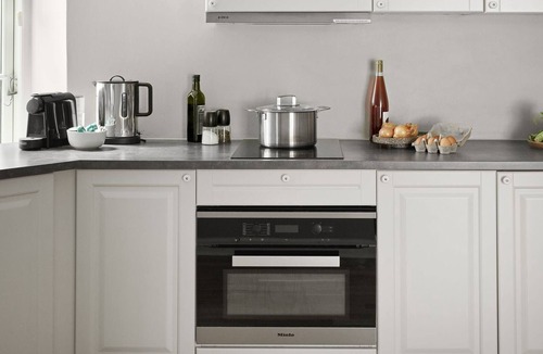 Copenhagen City Centre Apartment | Spacious Three-Bedroom Apartment for 8