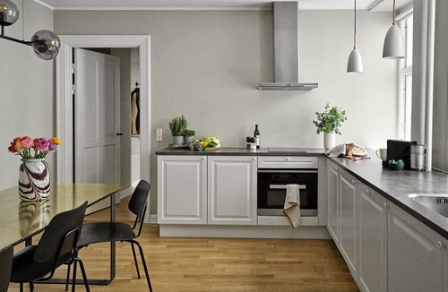 Copenhagen City Centre Apartment | Spacious Three-Bedroom Apartment for 8