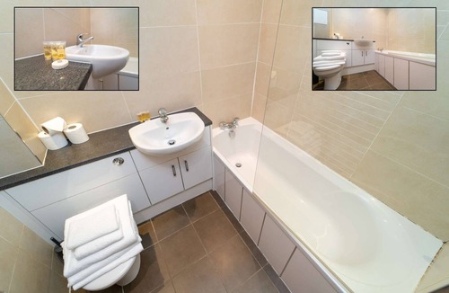 Duddingston House | Spacious Town-house with Parking