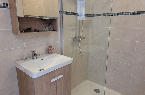 LIsle-en-Dodon House | Spacious Townhouse in the Heart of Charming L’Isle-en-Dodon! 🏡✨