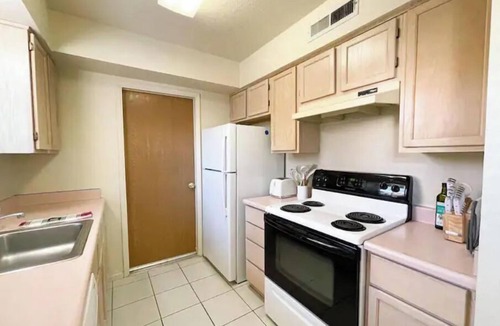 Sonora House | Spacious townhome in Sonora