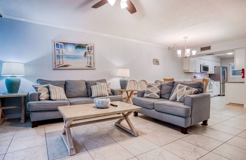 Indian Shores House | Spacious townhouse across from beach access