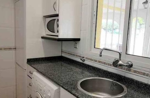 Peniscola House | Spacious townhouse at 100 mtrs beach. Swimming pool. Parking