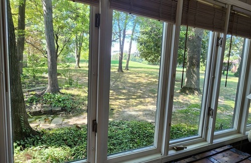 Paducah House | Spacious Townhouse - King bed, convenient ,restaurants, Historic downtown,
