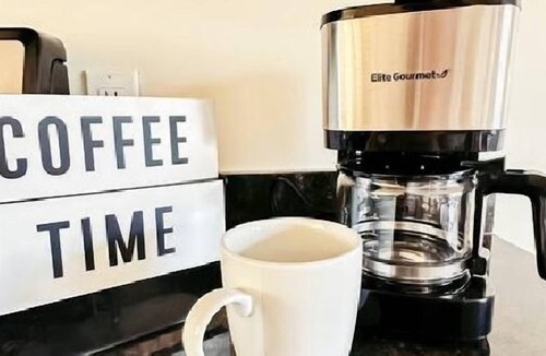 Seward Place House | Spacious Townhouse in Schenectady-B7