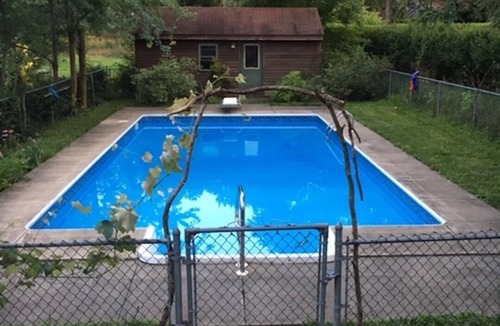 Trumansburg House | Spacious townhouse with hot tub!