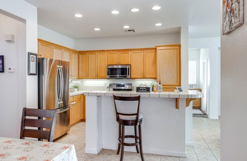 Turlock House | Spacious Turlock Home ~ 1 Mi to University!