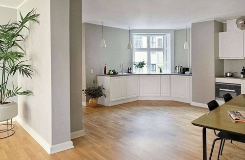 Copenhagen City Centre Apartment | Spacious Two-Bedroom Apartment for 6